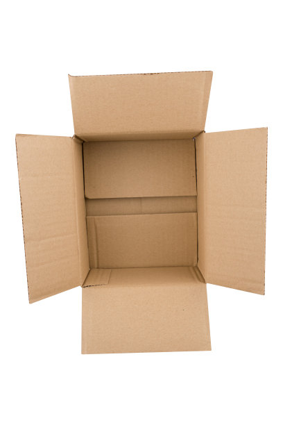 包裹盒子孤立在白色背景上图片下载