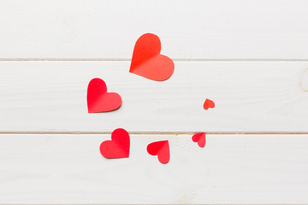 情人节背景与红心，顶视图与复制空间图片下载