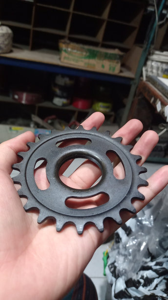 黑色的牙齿图片下载