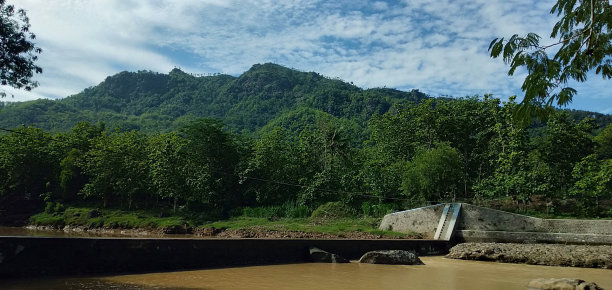 河流量图片下载