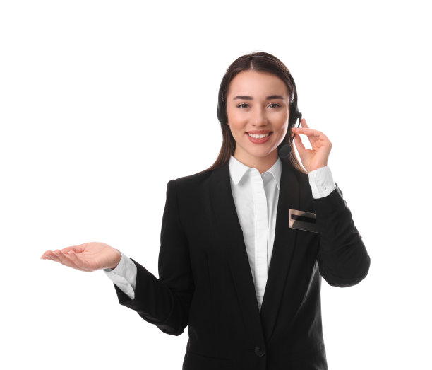 接待员的肖像与耳机在白色背景图片下载