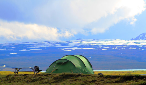 Hvitarnes小屋附近的乡村图片下载