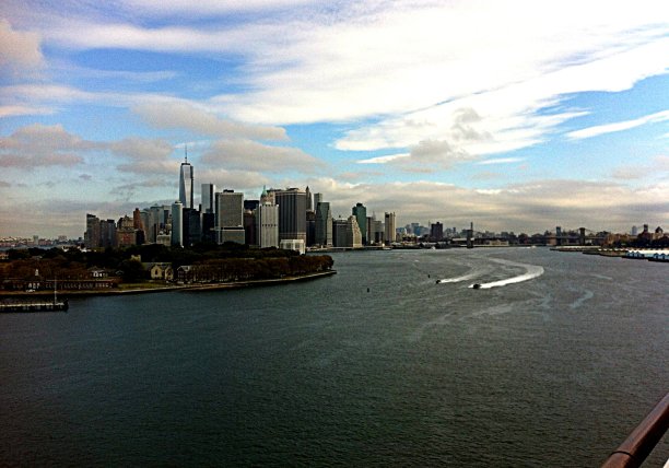 从游轮上俯瞰曼哈顿图片下载