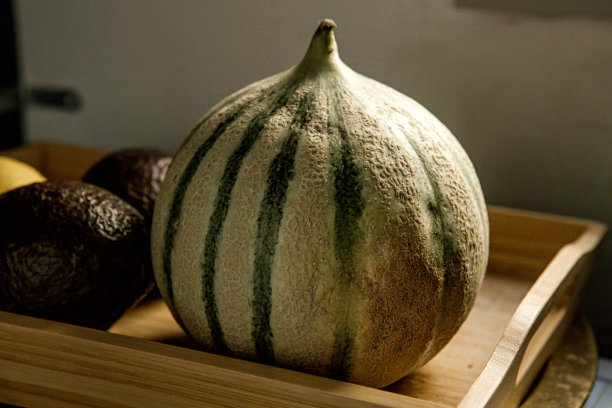 厨房里的一个瓜图片下载