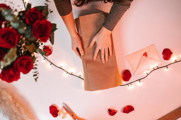 为情人节包装礼物图片下载