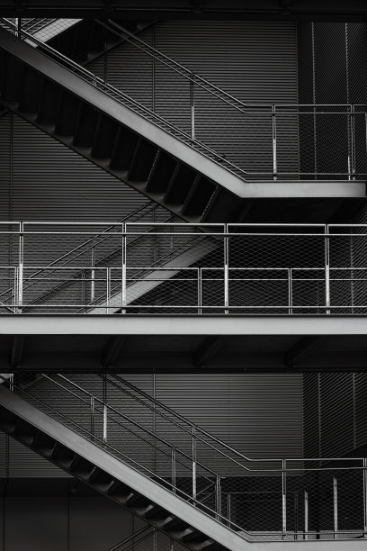 灰色的楼梯图片下载