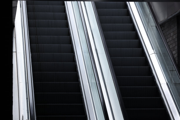 空的自动扶梯图片下载