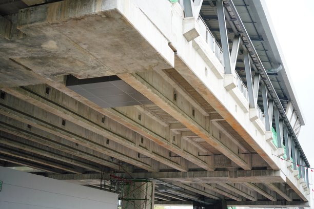 大规模轻轨交通轨道建设图片下载