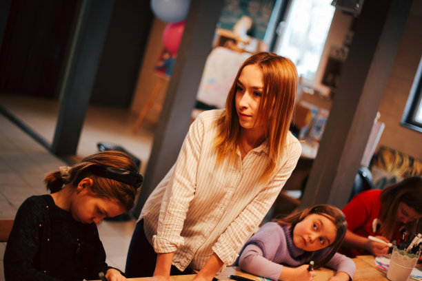 儿童艺术学校图片下载