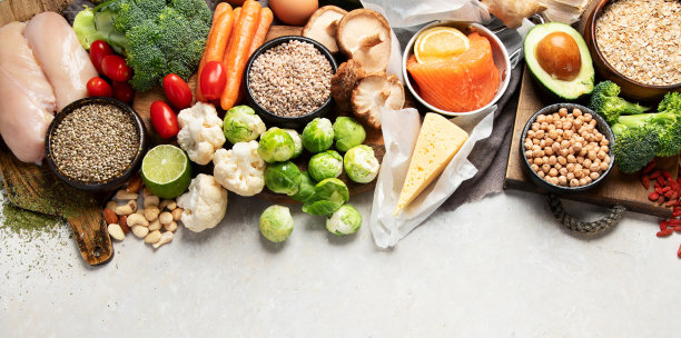 选择健康食品。图片下载