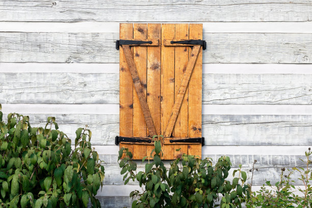 老式木窗图片下载