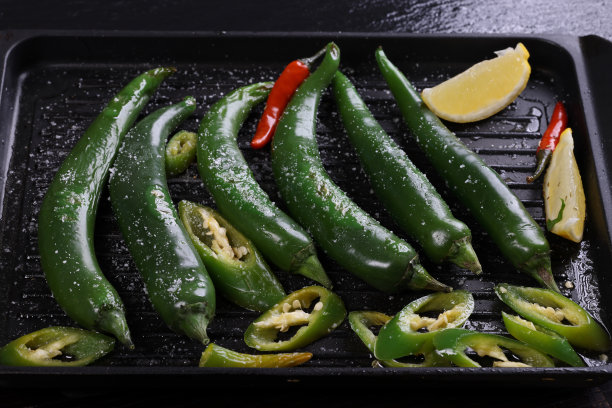 炸青椒图片下载
