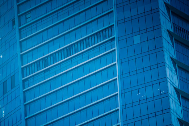 城市抽象——办公楼的开窗角落图片下载