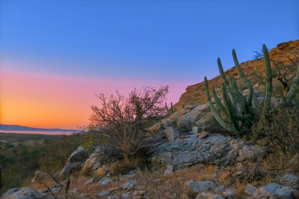 日落峡谷图片下载