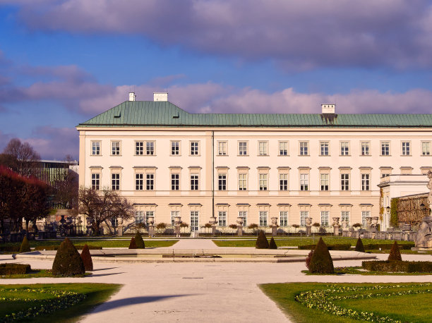 奥地利萨尔茨堡的Mirabell花园图片下载