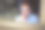 商人，电脑和办公室思考晚上为金融公司的金融市场规划交易策略。专注于加拿大在线交易员，工作或阅读pc公司金融科技电子邮件图片下载