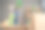 创业中小企业的男老板用笔记本电脑在网上接订单打包箱子，卖给客户，中小企业网上创业。圣帕特里克节大减价图片下载