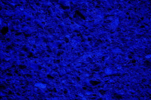 深蓝质地的多孔石、海绵。自然背景。图片下载