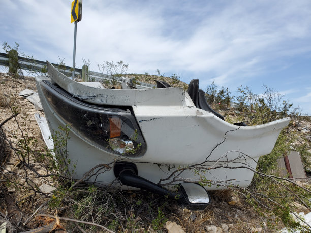 交通事故残留物图片下载