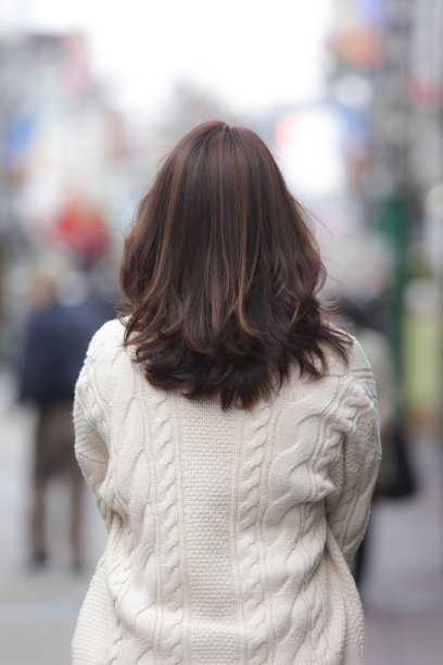 女性背部形象美容院形象图片下载