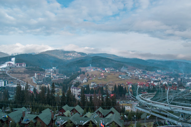 布科维尔，2023年冬天，乌克兰图片下载