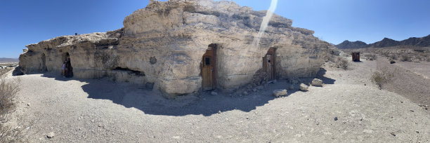 旧矿房图片下载