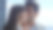 特写男人亲吻女人海景。快乐的情侣享受浪漫的约会图片下载