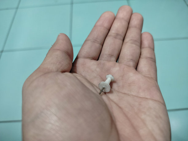 的回形针图片下载