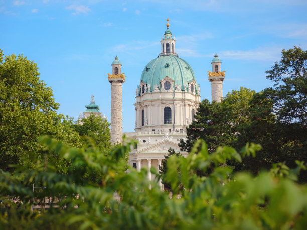 卡尔skirche是18世纪的哈布斯堡大教堂。图片下载