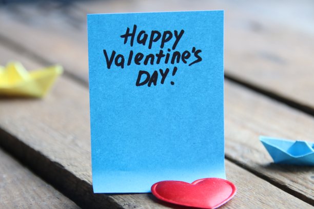 情人节快乐卡，情人节概念。图片下载