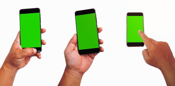 左手拿着绿色屏幕的黑色智能手机。把手机放在白色背景上，用食指戳屏幕。图片下载