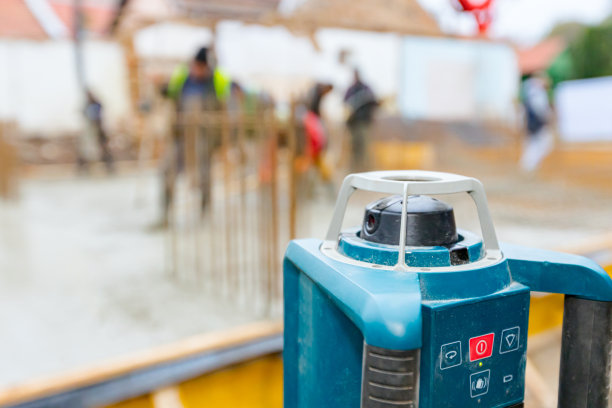 地形仪用激光测量，总中心，测量混凝土水平面图片下载