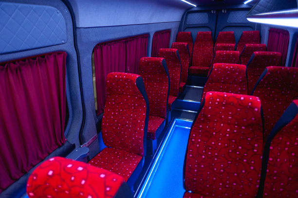 舒适的内饰，软座椅图片下载