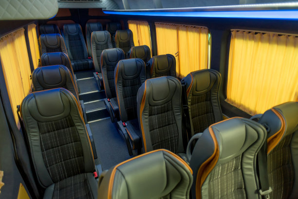 舒适的内饰，软座椅图片下载