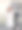 一位年轻的女医生正站在超声诊断室里。图片下载