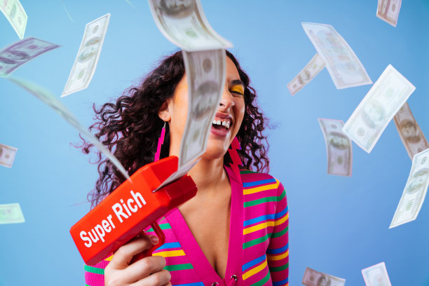 富有创意的工作室肖像美丽的西班牙女人与distastema图片下载