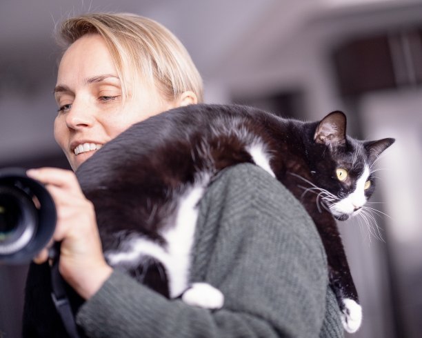 享受新相机的摄影图片下载