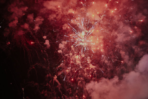 五彩缤纷的烟火图片下载