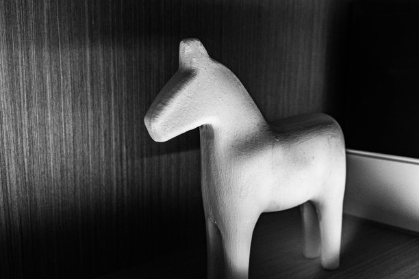 泥人小雕像图片下载