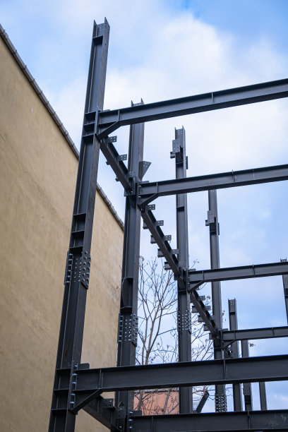 用钢结构建造的建筑物图片下载