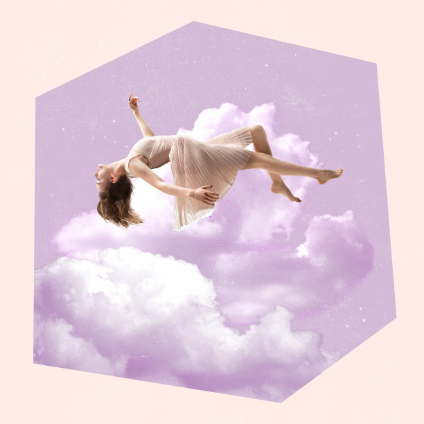 当代艺术拼贴。创意设计。温柔的年轻女孩穿着衣服躺在云上睡觉。在夜晚做梦图片下载