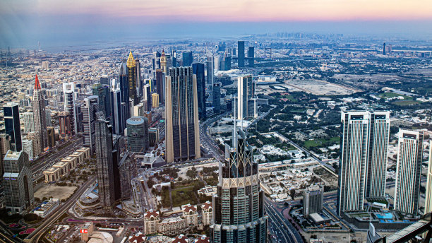 迪拜天际线与夜景图片下载