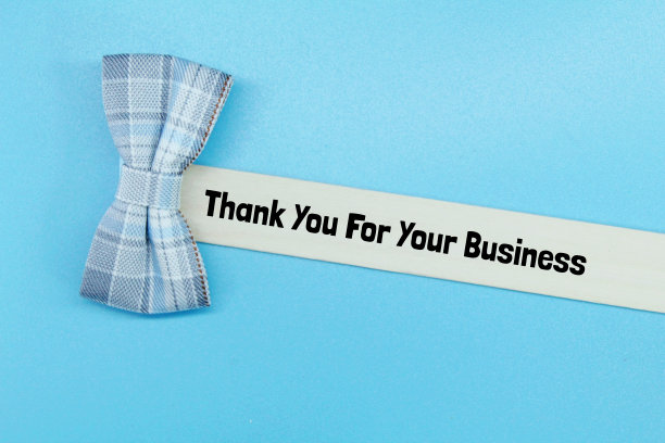 领带，一根冰淇淋，上面写着谢谢你的帮助图片下载