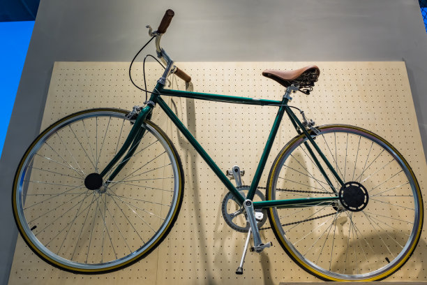 一辆自行车图片下载