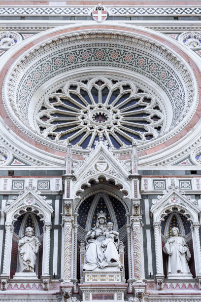 圣玛丽亚·德尔·菲奥里大教堂，建筑细节，意大利佛罗伦萨图片下载