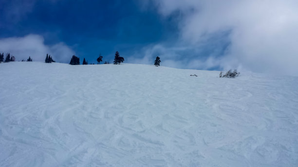 在科罗拉多州的韦尔滑雪图片下载