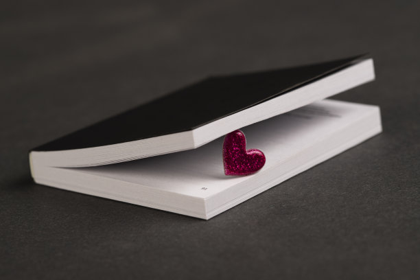 用心读书图片下载