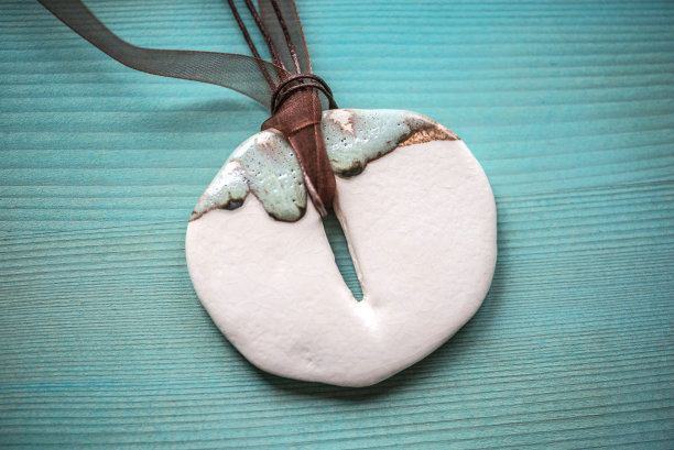 灵感来自手工陶瓷吊坠图片下载