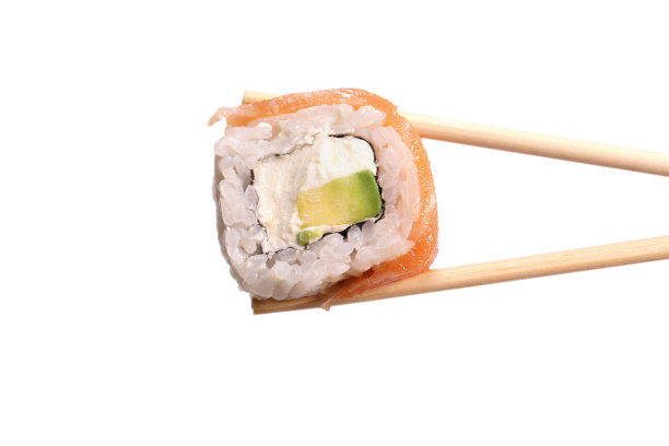 寿司，三文鱼和鳄梨卷，特写在白色的棒子上图片下载