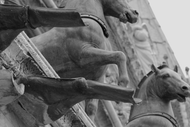 威尼斯的马雕像图片下载